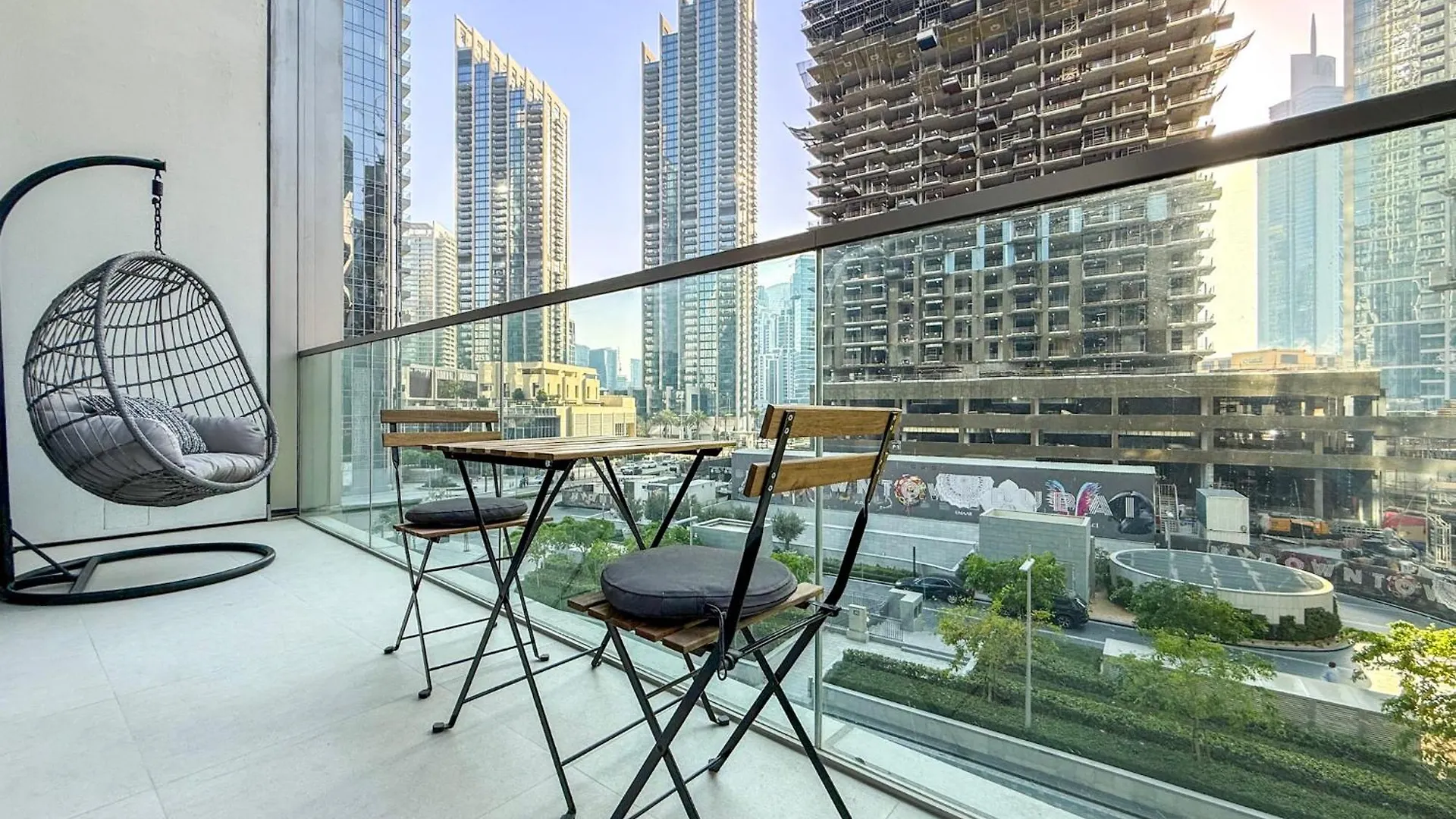 Grande Signature, 1Br, Infinity Pool & Gym, 5Min Walk To Dubai Mall