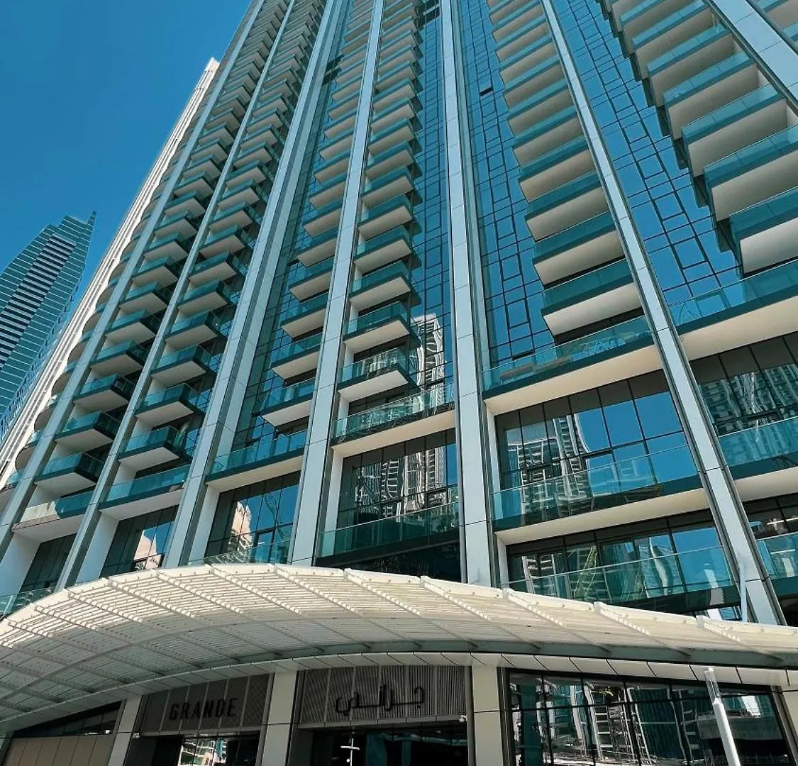 Grande Signature, 1Br, Infinity Pool & Gym, 5Min Walk To Dubai Mall