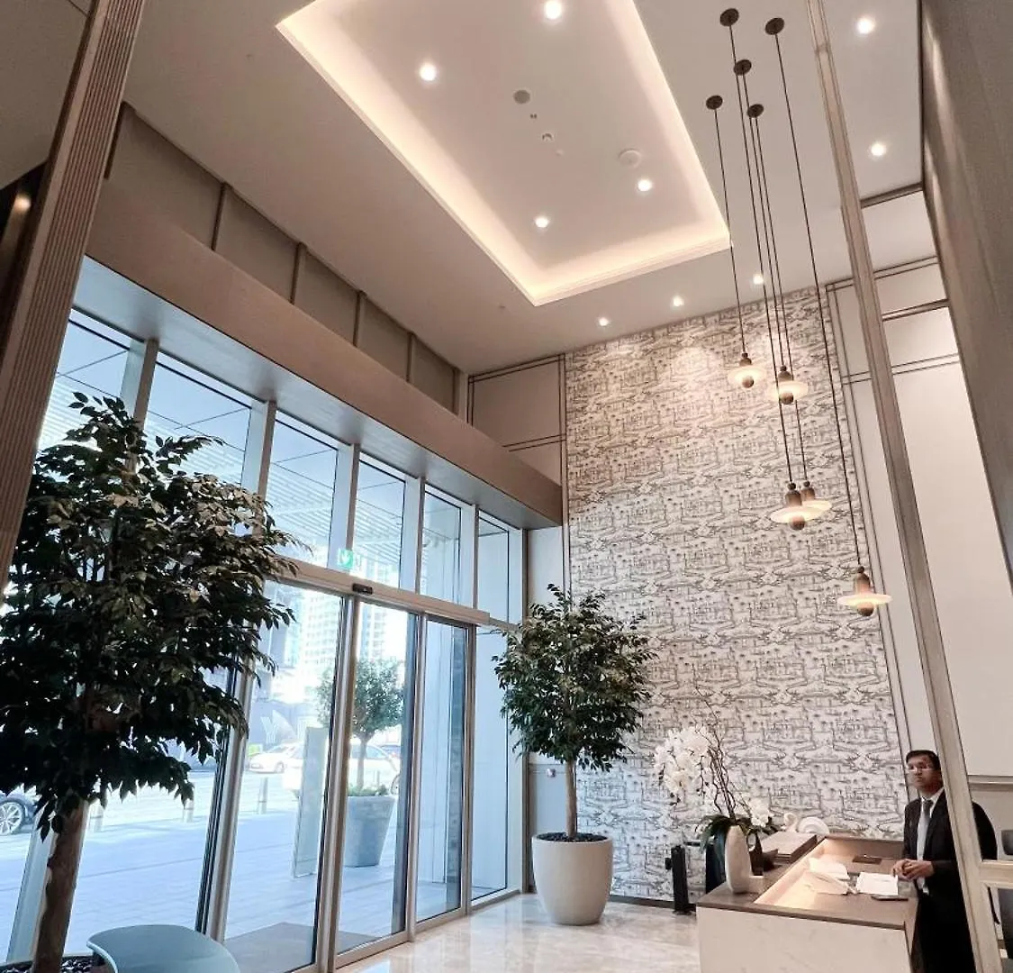 Lägenhet Grande Signature, 1Br, Infinity Pool & Gym, 5Min Walk To Dubai Mall